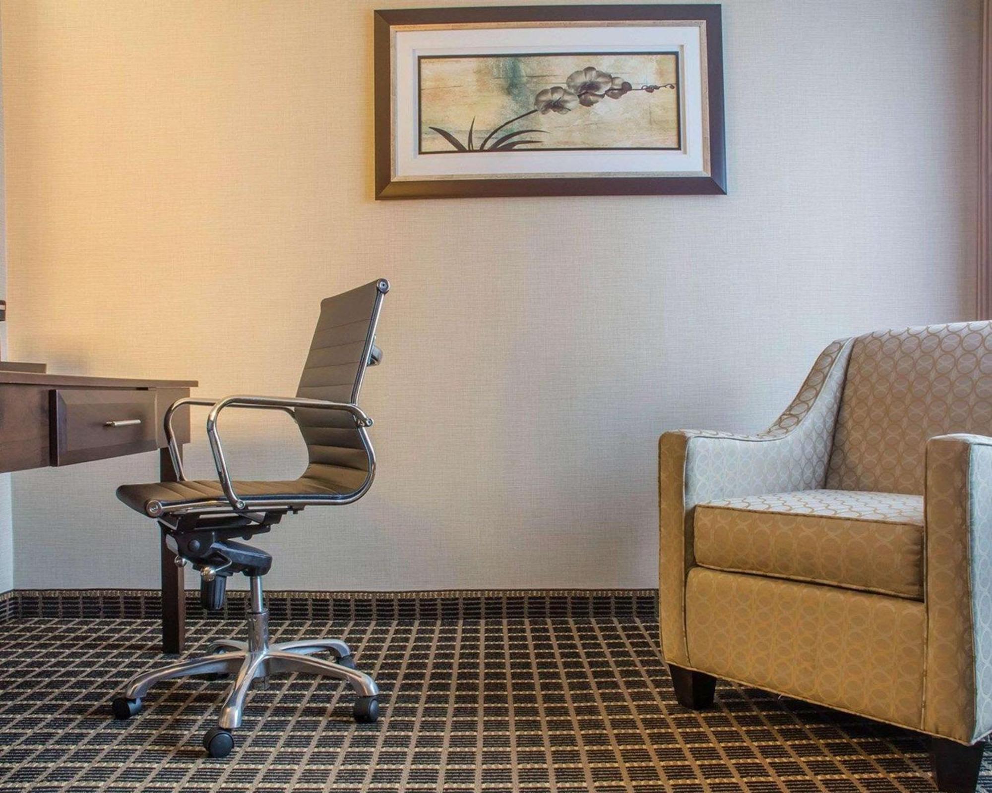 Comfort Inn Guelph Exterior foto